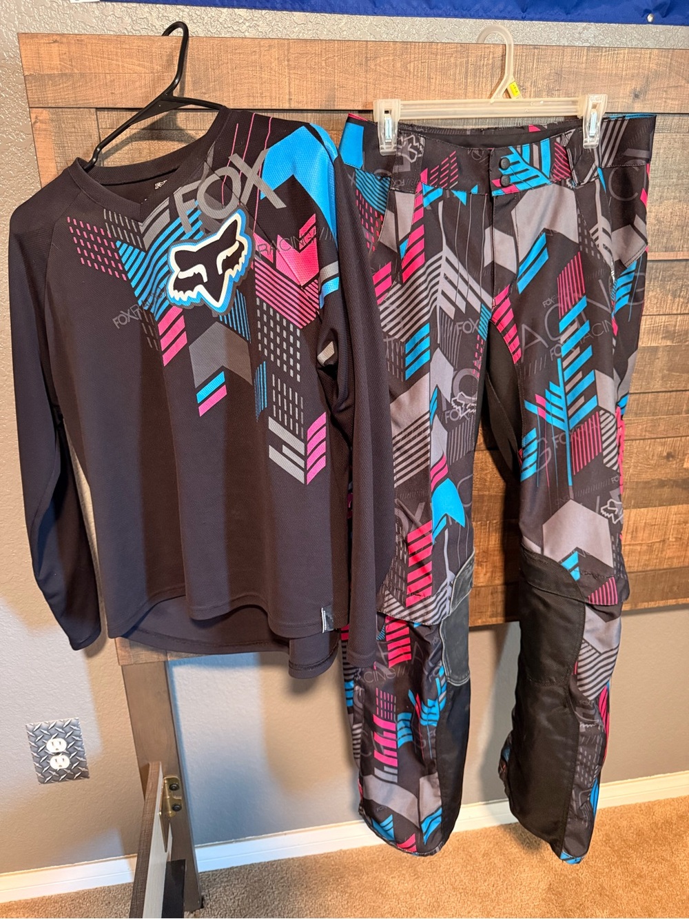 FOX woman’s Black, pink n blue Quad pants and jersey